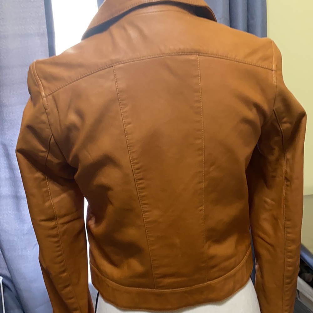 Leather jacket - Picture 3 of 6